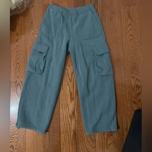 Aritzia Straight Leg Sweatpants
